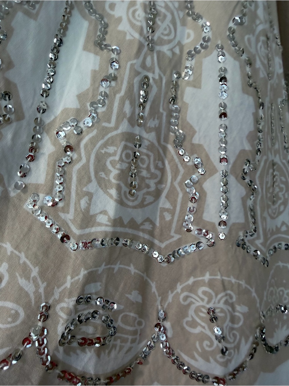 SilkLand Beige & White Embellished Circle Skirt - Picture 3 of 8